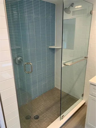 $4,100 | 33 Dennison Street, Unit 2, Newport, RI 02840
