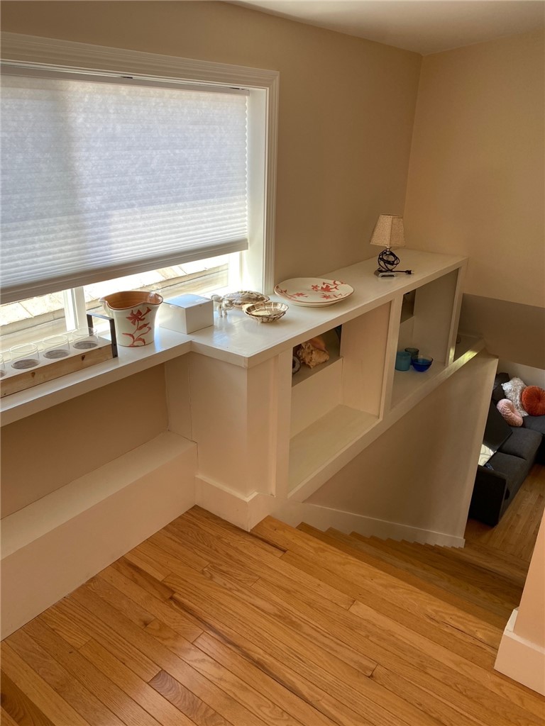 33 Dennison Street, Unit 2 Newport, RI 02840 - Photo 16 of 23