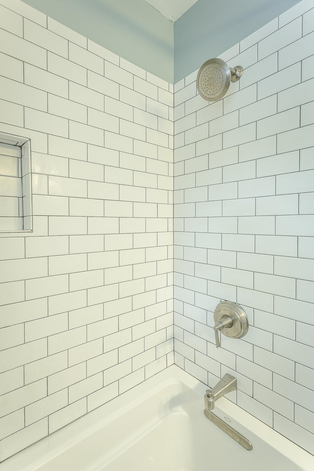 937 Ravine Road Signal Mountain, TN 37377 - Photo 35 of 44 Full Bath Upstairs