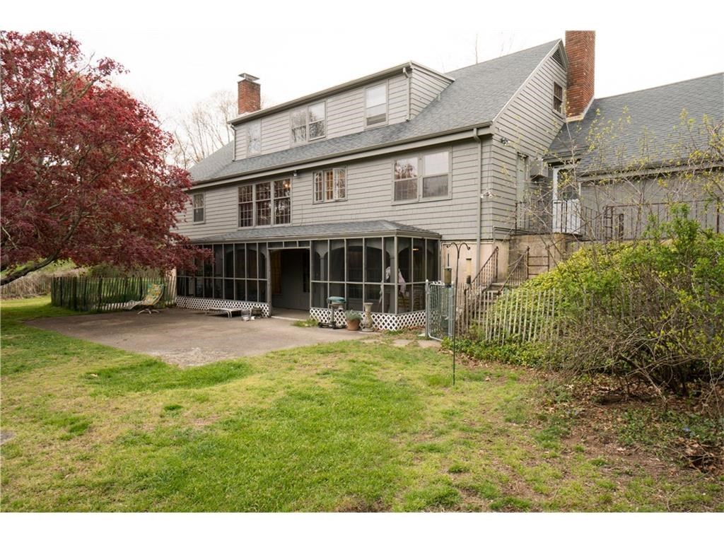 132 Watch Hill Road Westerly, RI 02891 - Photo 8 of 35