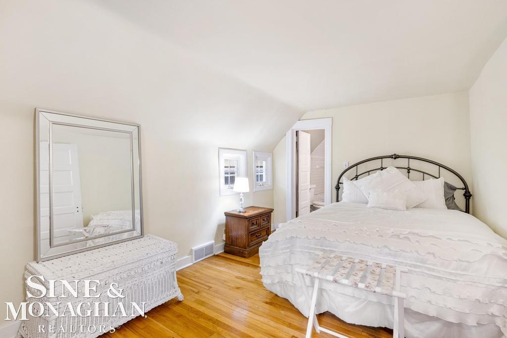 127 Muir Road Grosse Pointe Farms, MI 48236 - Photo 24 of 50