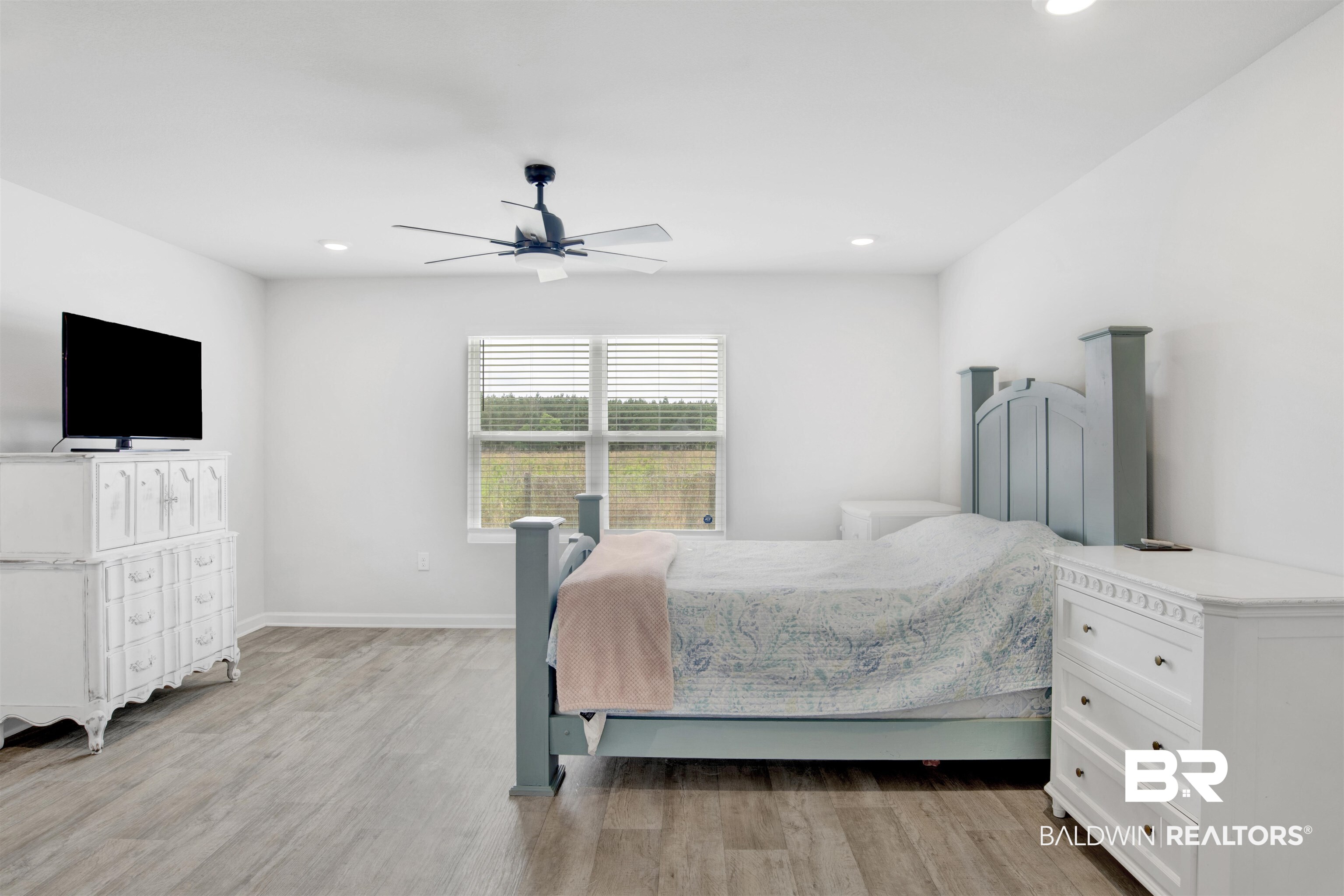 23632 Unbridled Loop Daphne, AL 36526 - Photo 13 of 28 Primary Bedroom