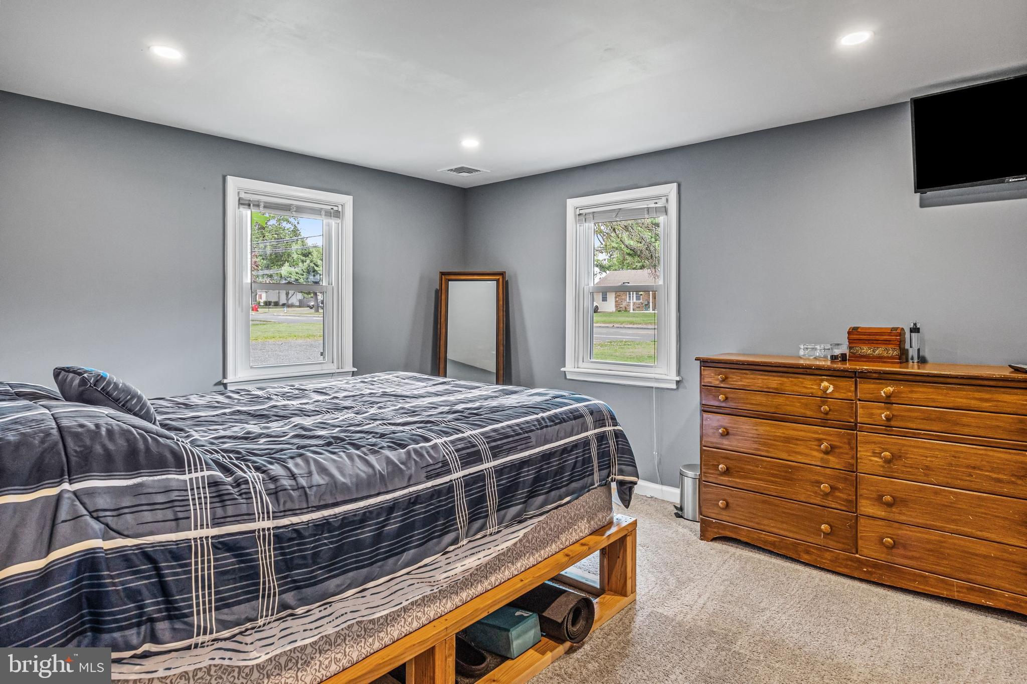 521 West County Line Road Hatboro, PA 19040 - Photo 15 of 31