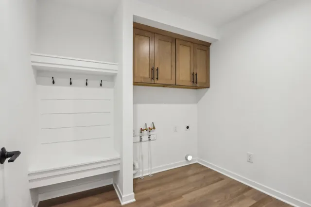 $583,900 | N174W20608 Laurel Springs Circle, Jackson, WI 53037