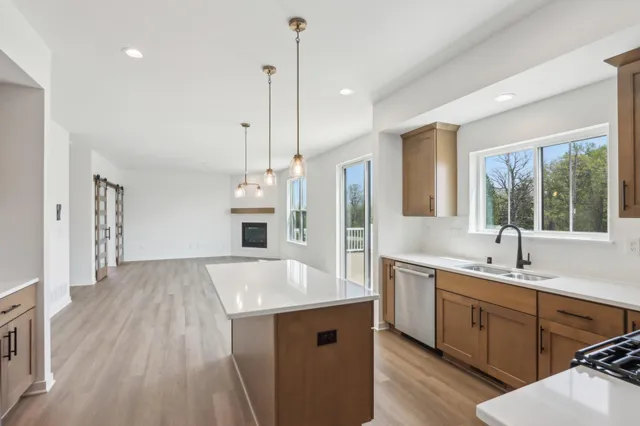 $583,900 | N174W20608 Laurel Springs Circle, Jackson, WI 53037