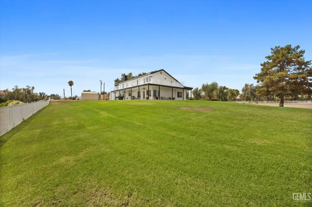 $1,175,000 | Undisclosed Address, Bakersfield, CA 93308