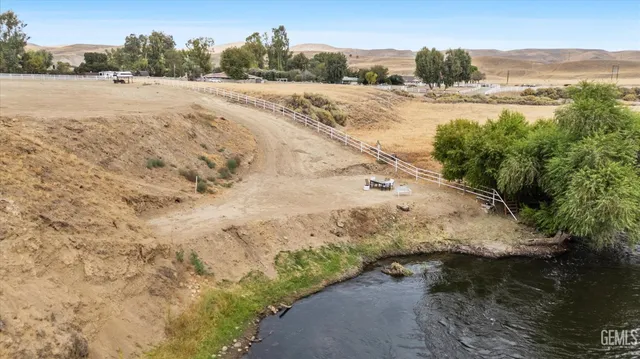 $1,175,000 | Undisclosed Address, Bakersfield, CA 93308