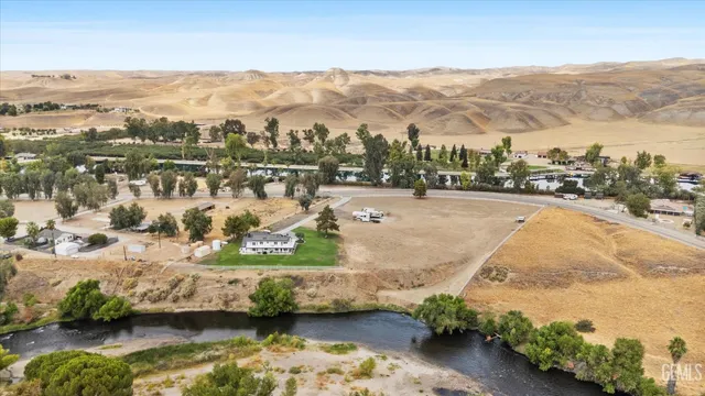 $1,175,000 | Undisclosed Address, Bakersfield, CA 93308