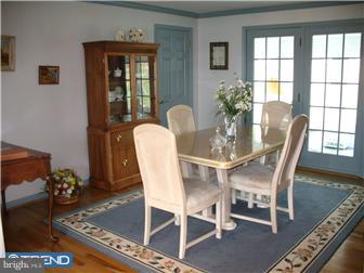 468 Mininger Road Souderton, PA 18964 - Photo 4 of 12 Dining Room