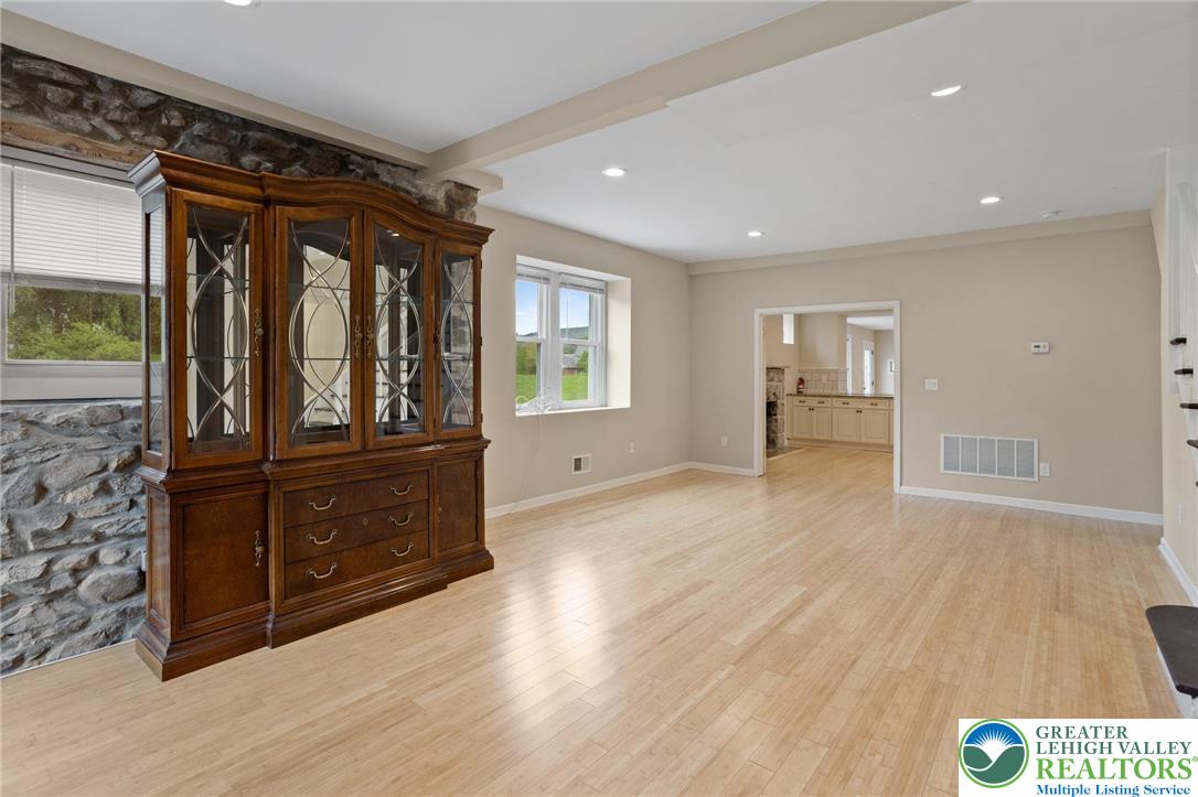 1790 Friedensville Road Bethlehem, PA 18015 - Photo 27 of 50 a view of an empty room and window