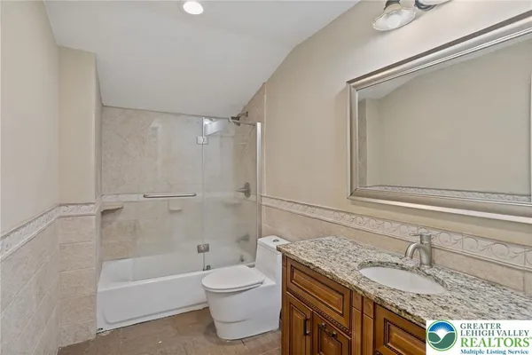 $899,000 | 1790 Friedensville Road, Bethlehem, PA 18015