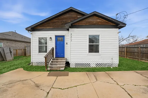 $1,650 | 4217 Sterling Street, Houston, TX 77051