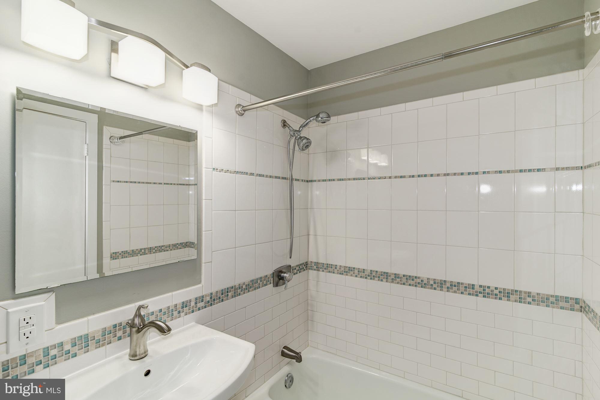 1339 Northgate Square Reston, VA 20190 - Photo 14 of 23 Fully Renovated Full Bath.