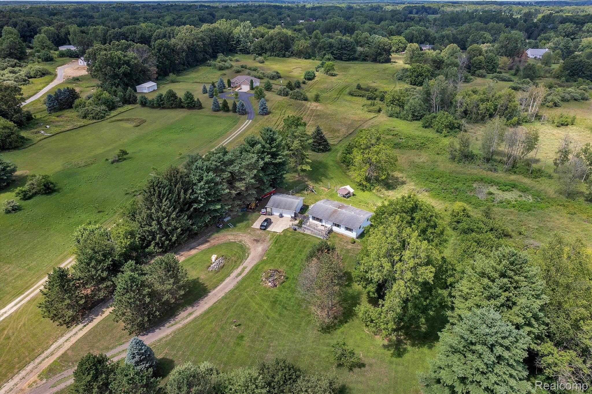5130 Vines Road Howell, MI 48843 - Photo 39 of 46 Aerial