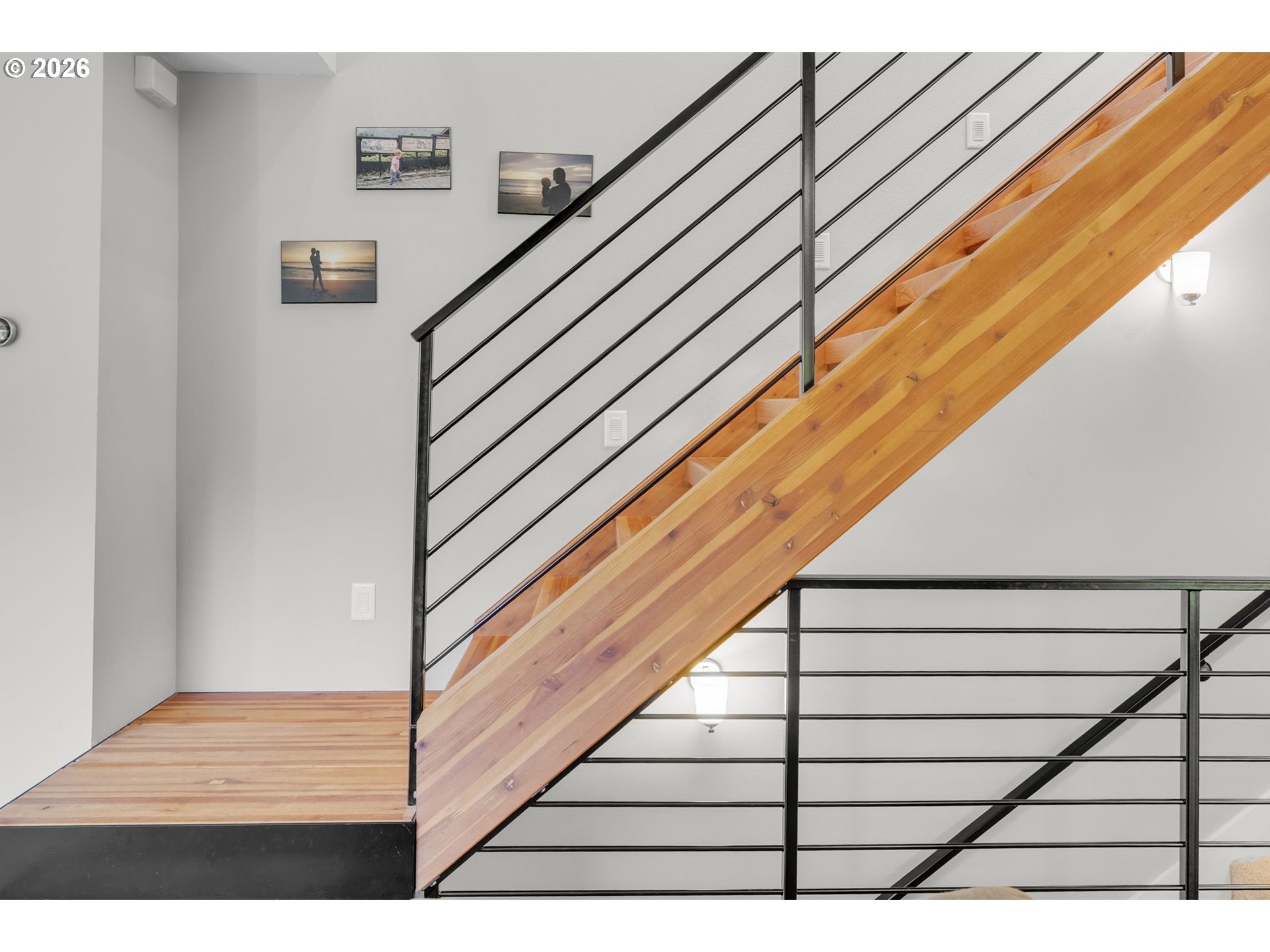 2104 Southwest Lowa Street Portland, OR 97239 - Photo 6 of 23