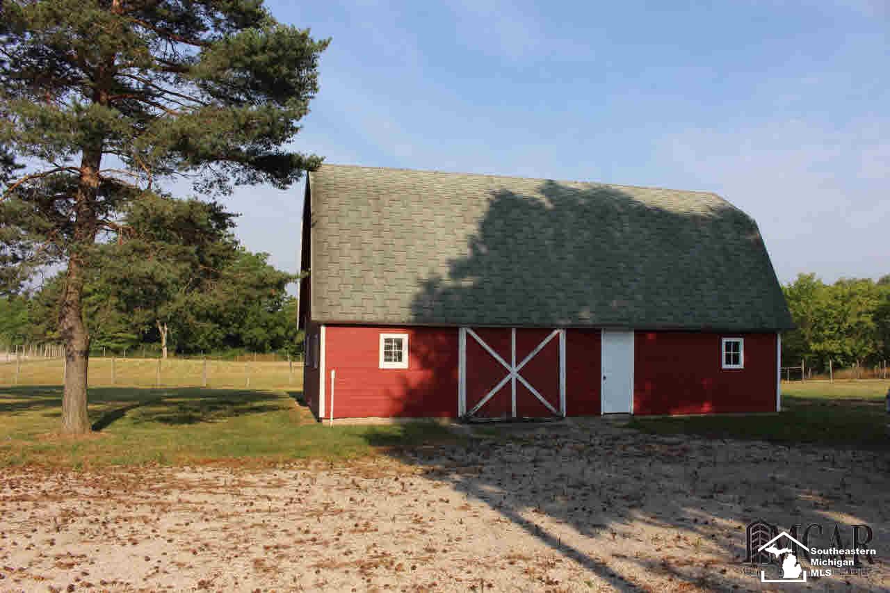5767 Wilcox Road Dundee, MI 48131 - Photo 7 of 36