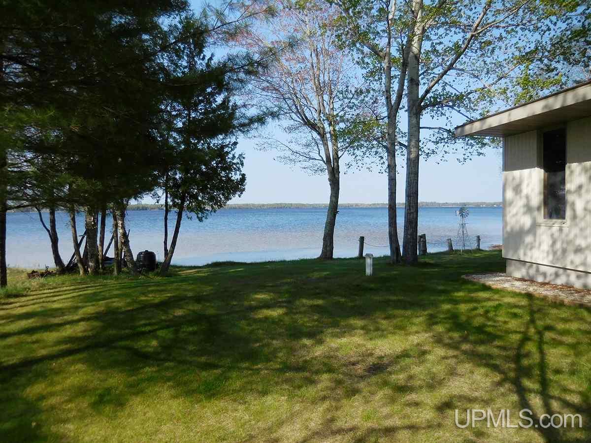 716 West Gulliver Lake Road Gulliver, MI 49840 - Photo 6 of 27