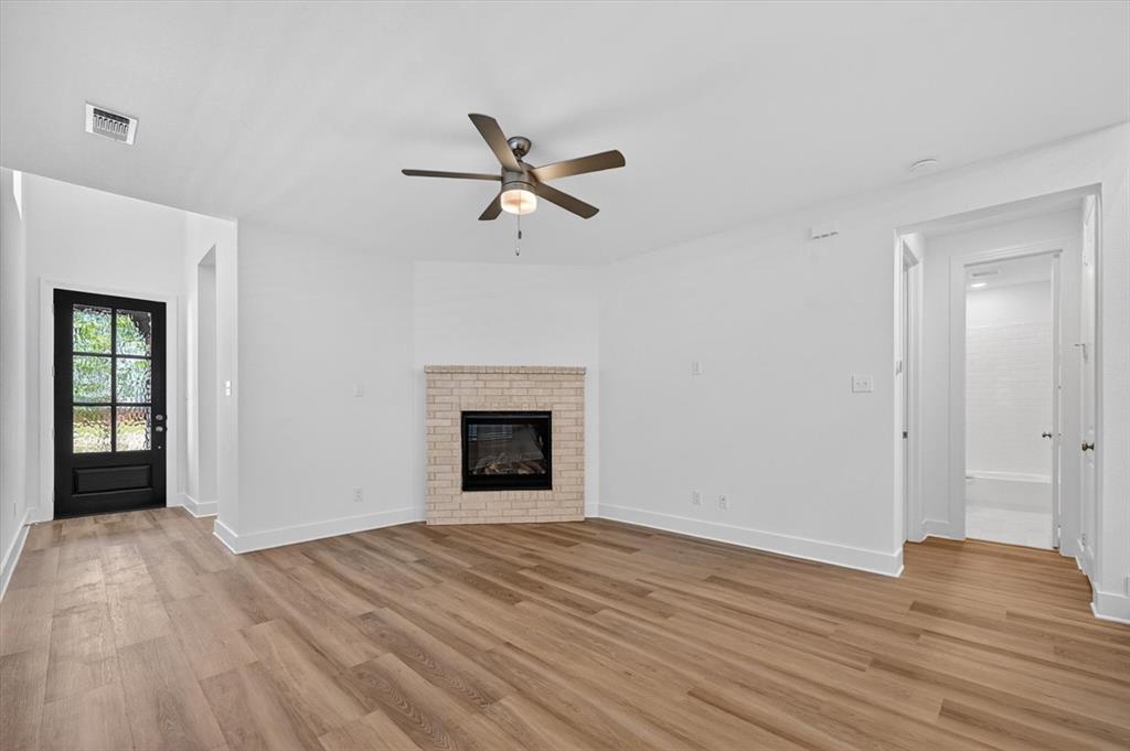 818 Stone Grv Road Lavon, TX 75166 - Photo 7 of 26 Gallery Image 7