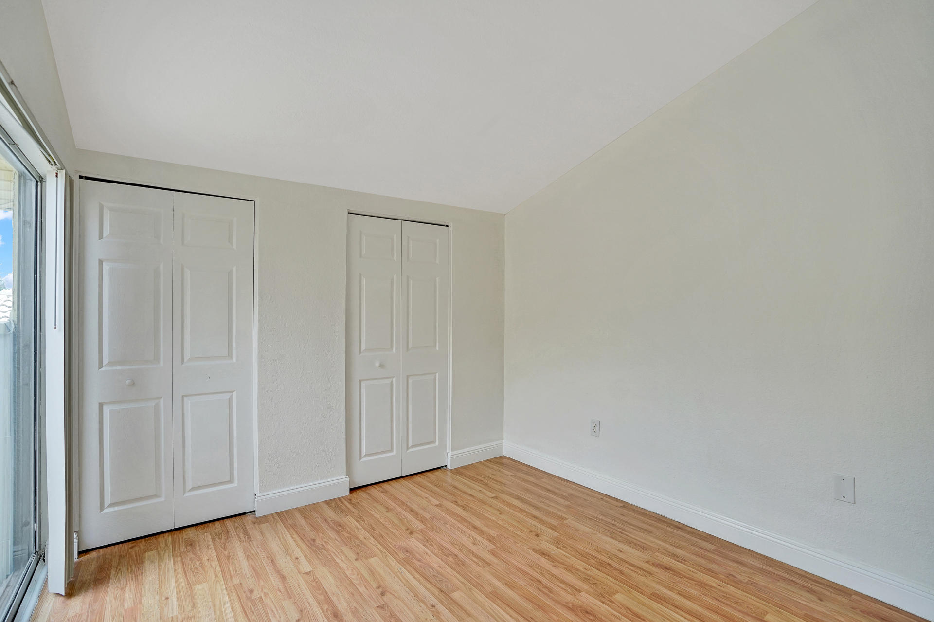 8401 West Sample Road, Unit 8 Coral Springs, FL 33065 - Photo 8 of 14 DSC01284
