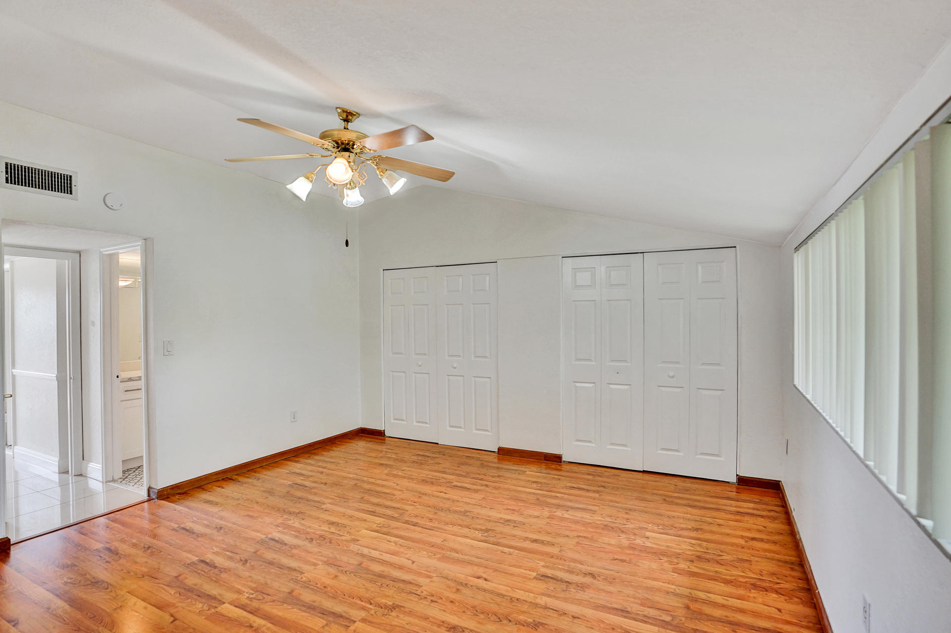 8401 West Sample Road, Unit 8 Coral Springs, FL 33065 - Photo 10 of 14 DSC01296
