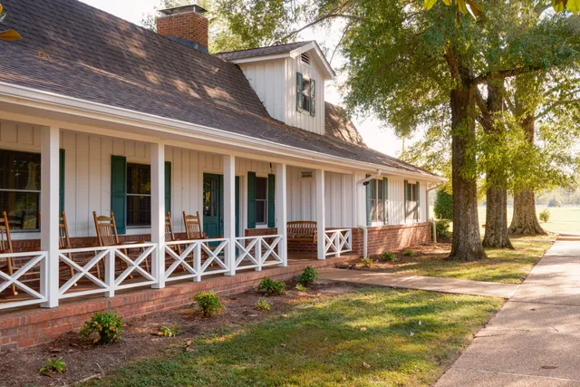 $8,700,000 | 130 Krystal Drive, Chickamauga, GA 30707