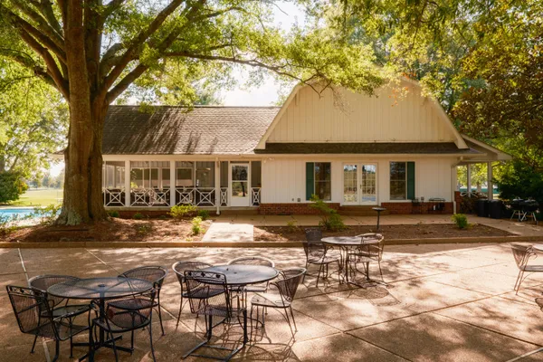$8,700,000 | 130 Krystal Drive, Chickamauga, GA 30707