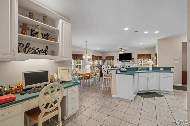 $795,000 | 16757 Benton Taylor Drive, Chesterfield, MO 63005