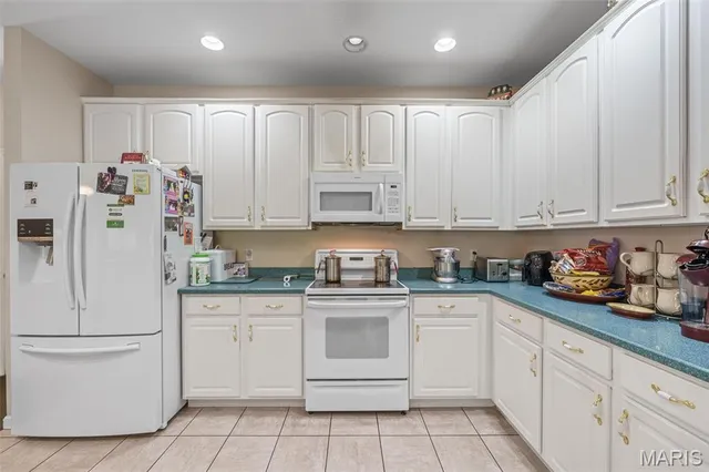 $795,000 | 16757 Benton Taylor Drive, Chesterfield, MO 63005