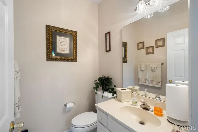 $795,000 | 16757 Benton Taylor Drive, Chesterfield, MO 63005