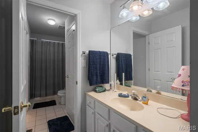 $795,000 | 16757 Benton Taylor Drive, Chesterfield, MO 63005