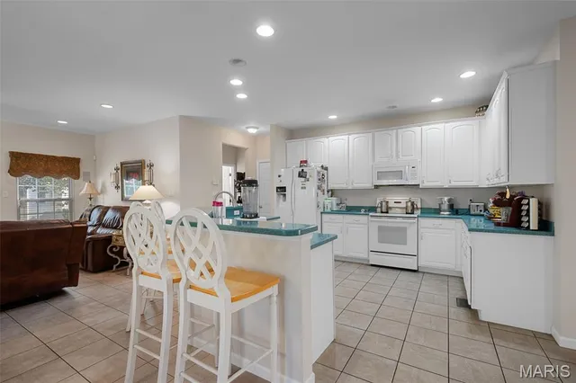 $795,000 | 16757 Benton Taylor Drive, Chesterfield, MO 63005