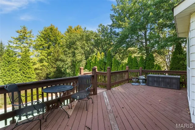 $795,000 | 16757 Benton Taylor Drive, Chesterfield, MO 63005