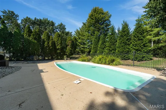 $795,000 | 16757 Benton Taylor Drive, Chesterfield, MO 63005