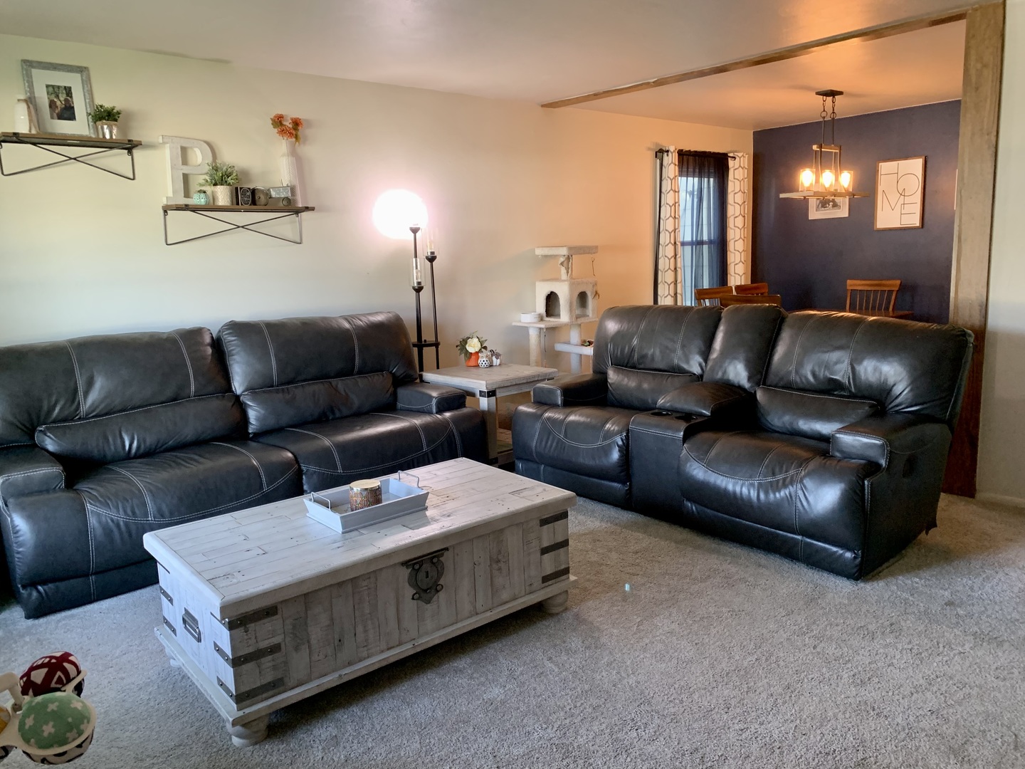 362 Cleveland Avenue Rochelle, IL 61068 - Photo 3 of 12 a living room with furniture and a window