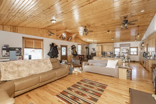 $184,900 | 605 Ingalls Avenue, Hope, ND 58046