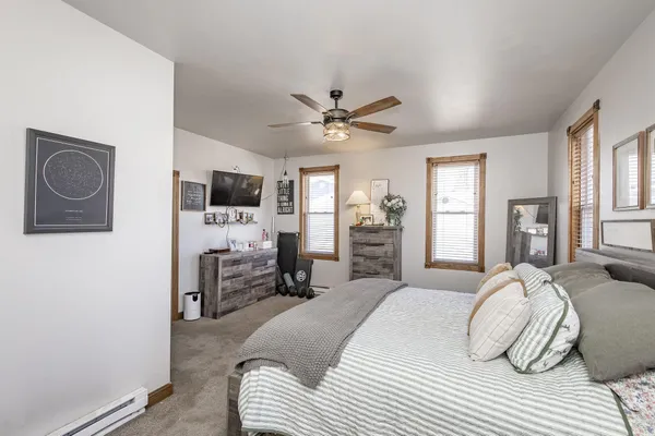 $184,900 | 605 Ingalls Avenue, Hope, ND 58046