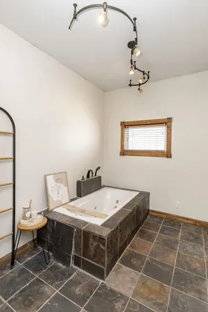 $184,900 | 605 Ingalls Avenue, Hope, ND 58046