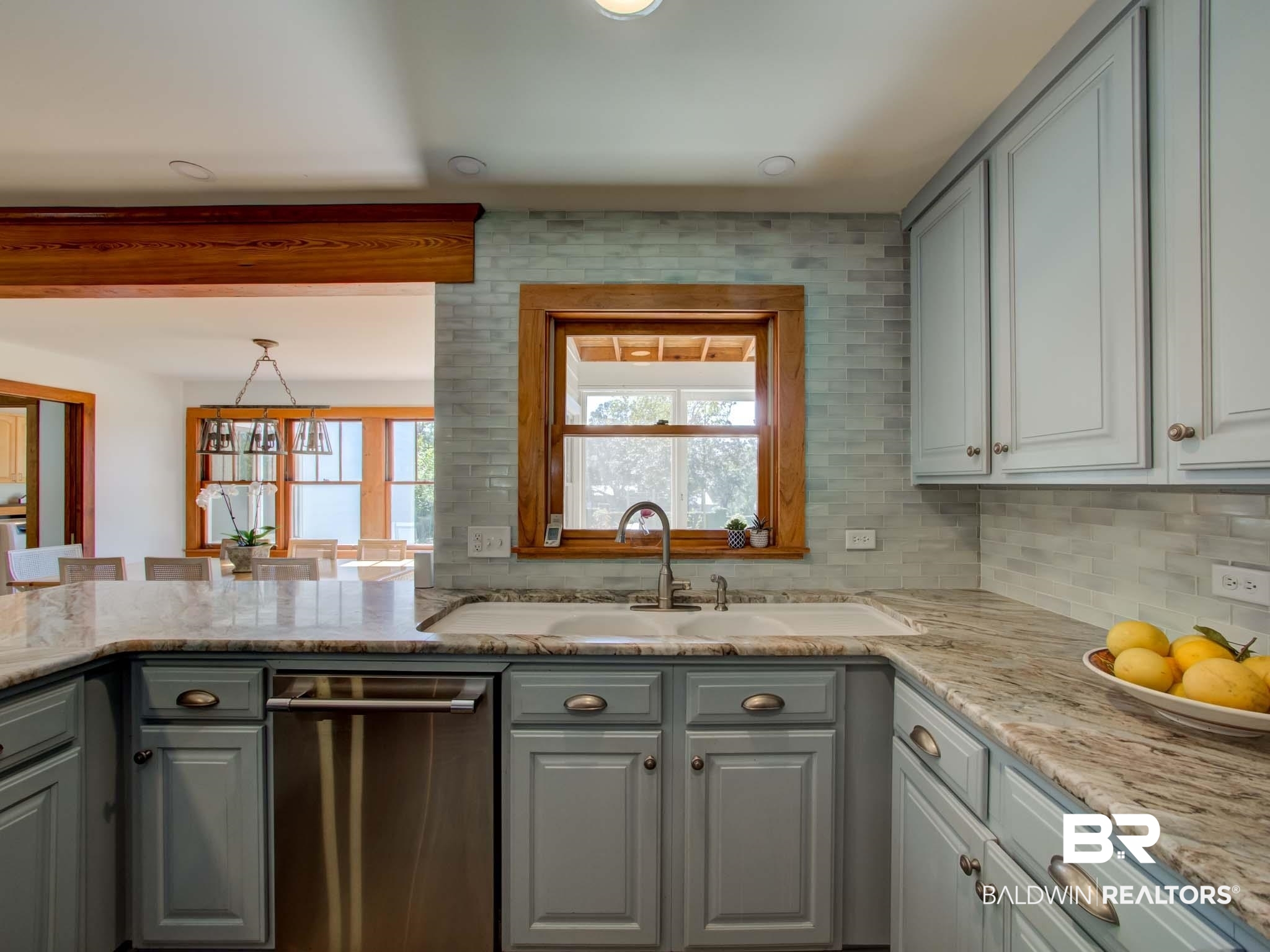 102 Nichols Avenue Fairhope, AL 36532 - Photo 11 of 45