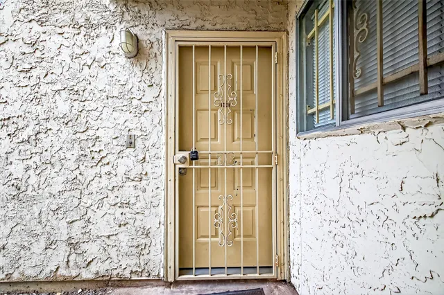 $75,000 | 7313 Gulf Freeway, Unit 814, Houston, TX 77017