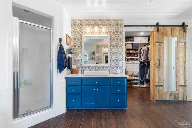 $725,000 | 5505 Navaho Drive, Pensacola, FL 32507