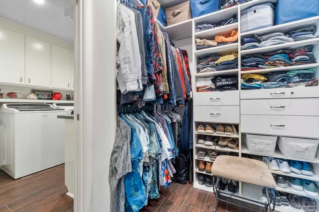 $725,000 | 5505 Navaho Drive, Pensacola, FL 32507