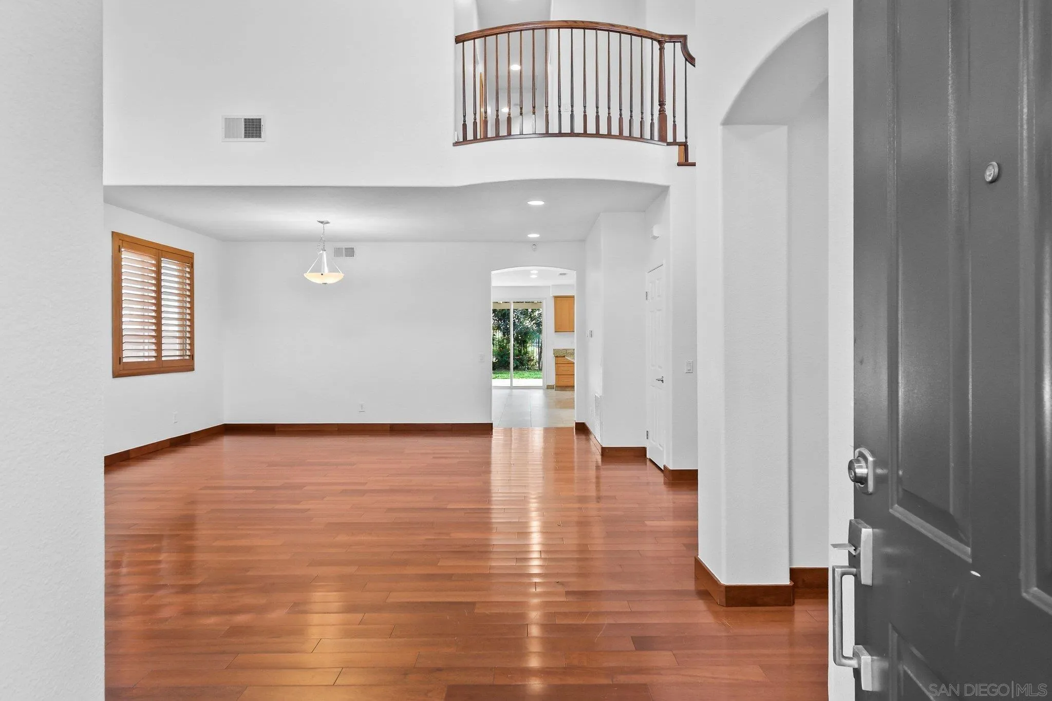 972 Merced River Road Chula Vista, CA 91913 - Photo 6 of 44