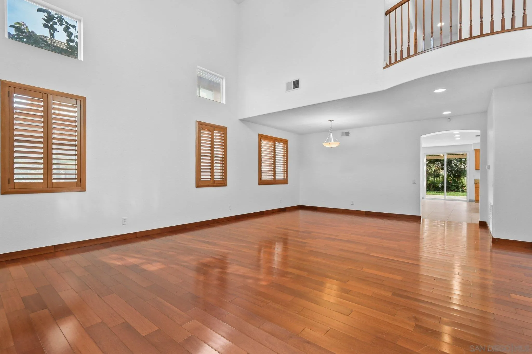 972 Merced River Road Chula Vista, CA 91913 - Photo 7 of 44