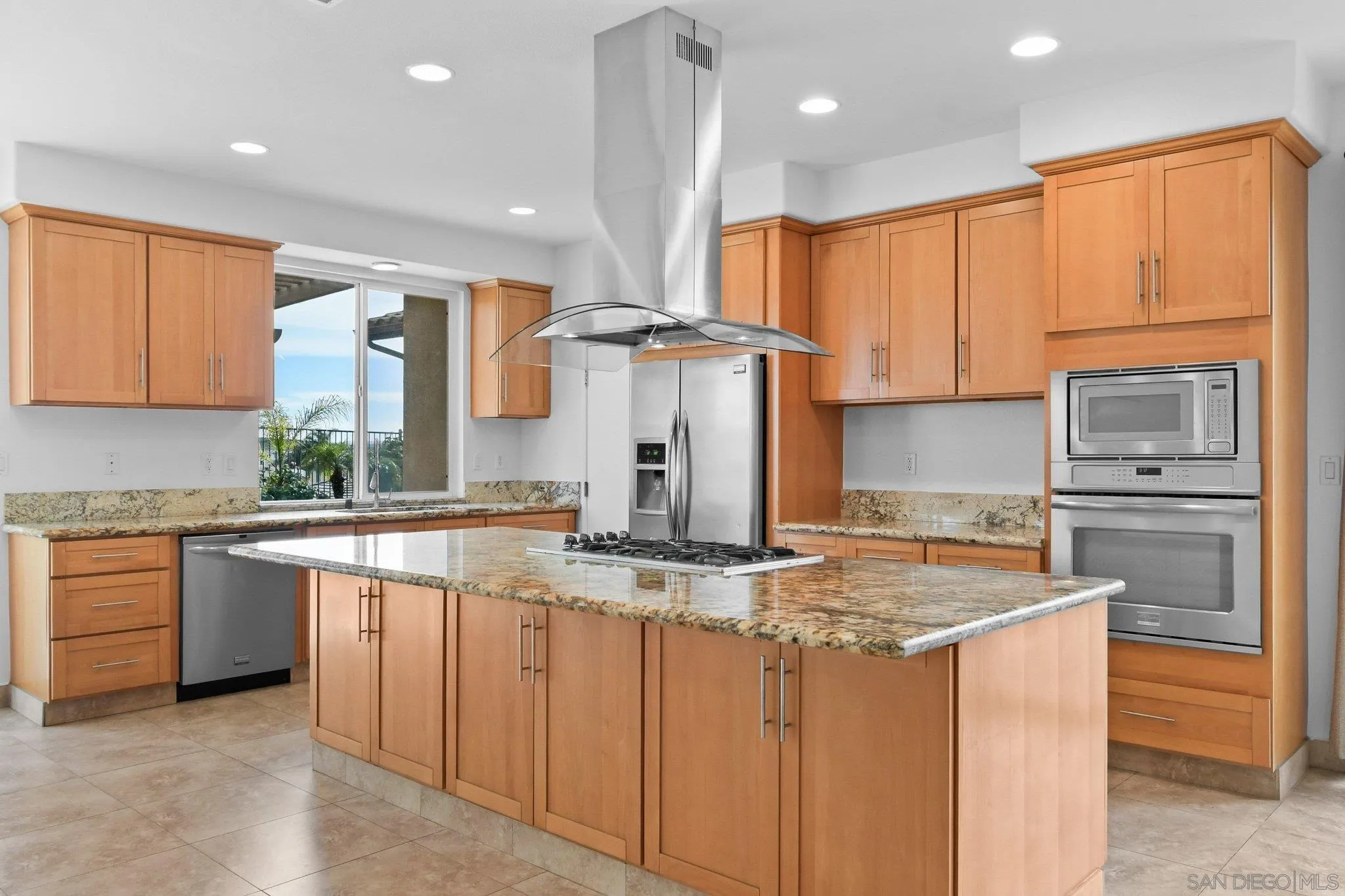 972 Merced River Road Chula Vista, CA 91913 - Photo 10 of 44