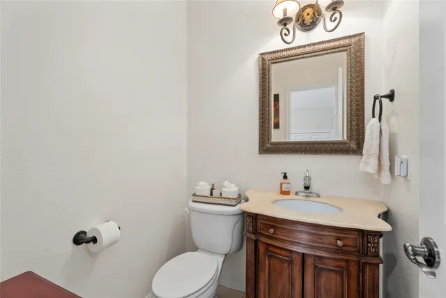 $1,170,000 | 1016 High Hill Creek Road, La Grange, TX 78945