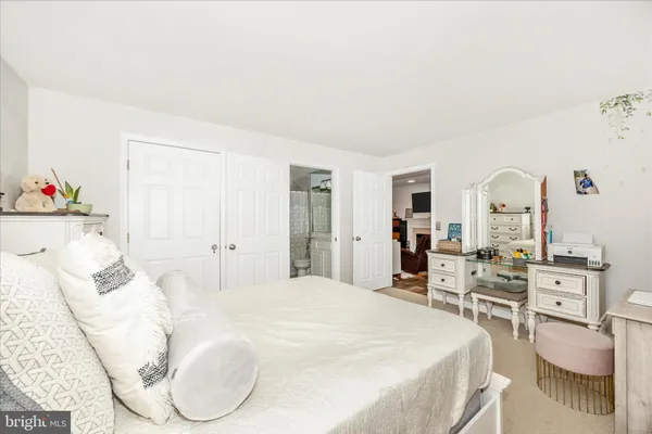 $390,000 | 125 Timberbrook Lane, Unit 102, Gaithersburg, MD 20878