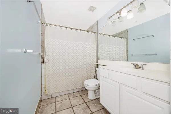 $390,000 | 125 Timberbrook Lane, Unit 102, Gaithersburg, MD 20878