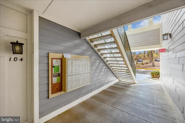 $390,000 | 125 Timberbrook Lane, Unit 102, Gaithersburg, MD 20878