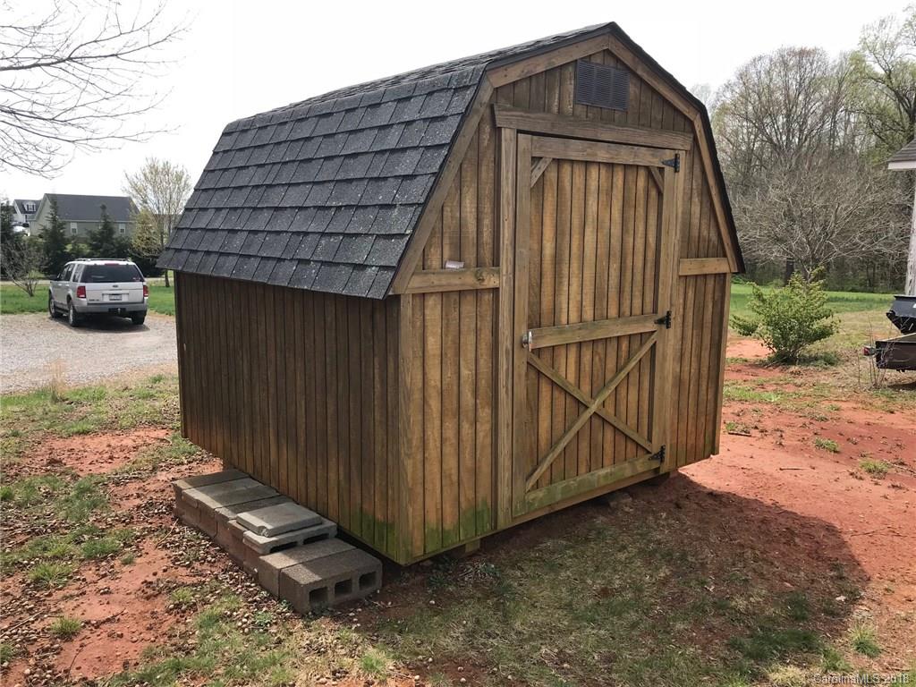 133 Cain Road Stony Point, NC 28678 - Photo 5 of 23 Gallery Image 5