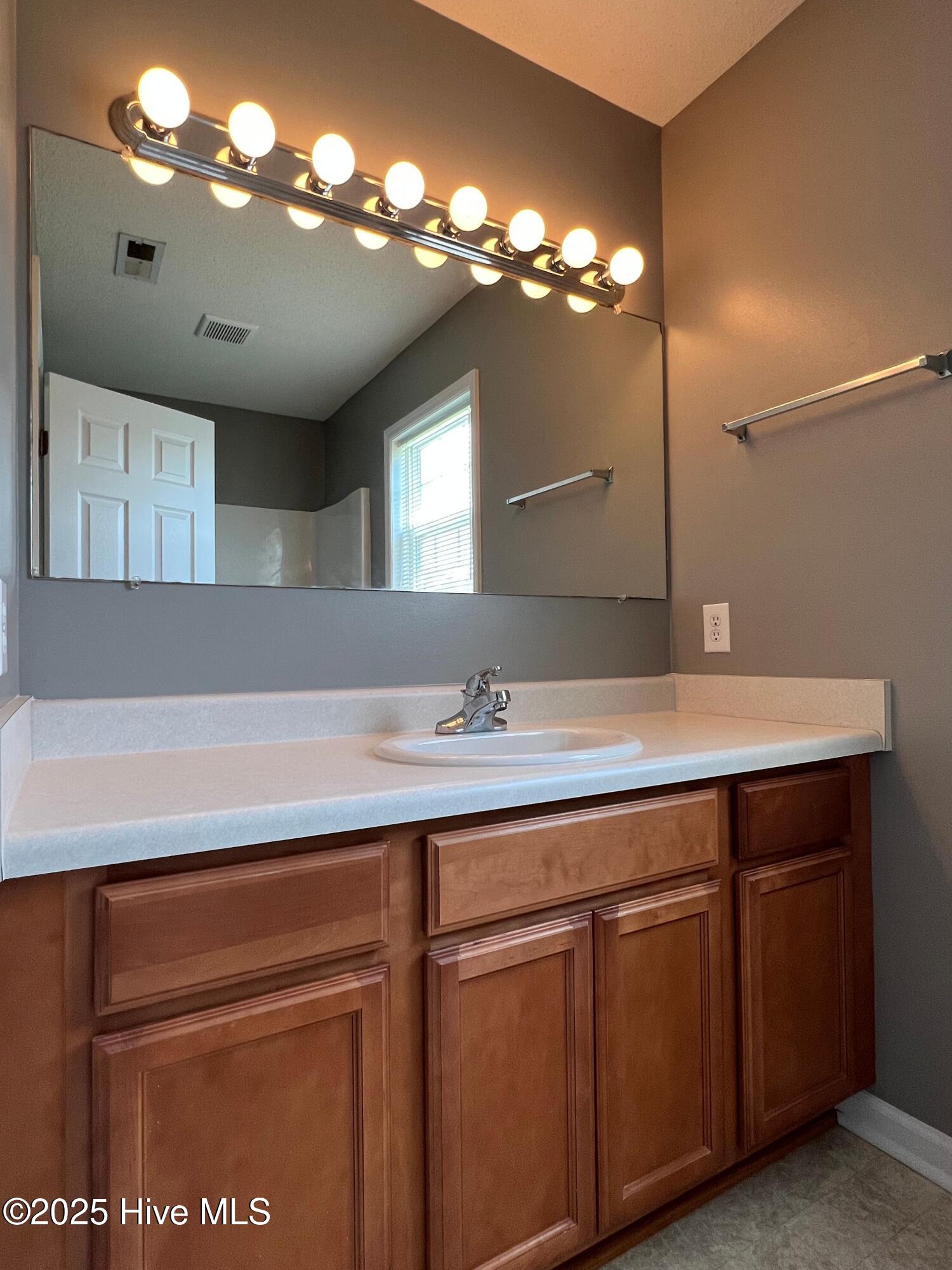 304 Mann Street Hubert, NC 28539 - Photo 24 of 37 original (54)